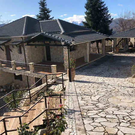 Goutos Alpin 别墅 卡拉维塔