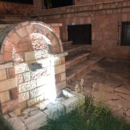 Goutos Alpin Villa
